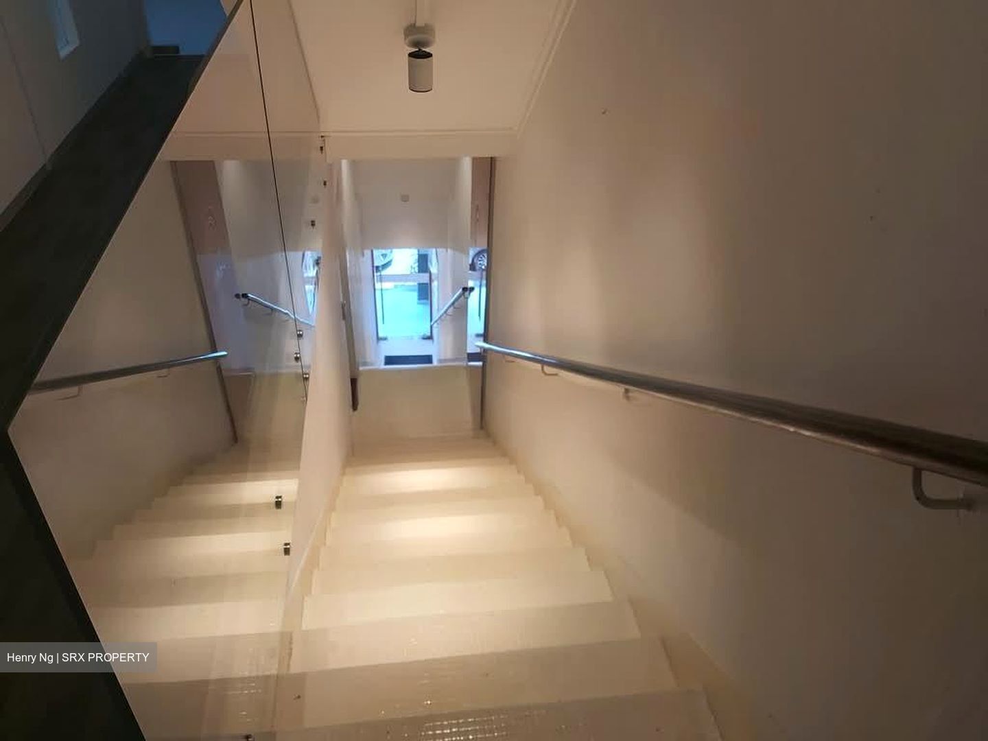 Amoy Street (D1), Office #587231511